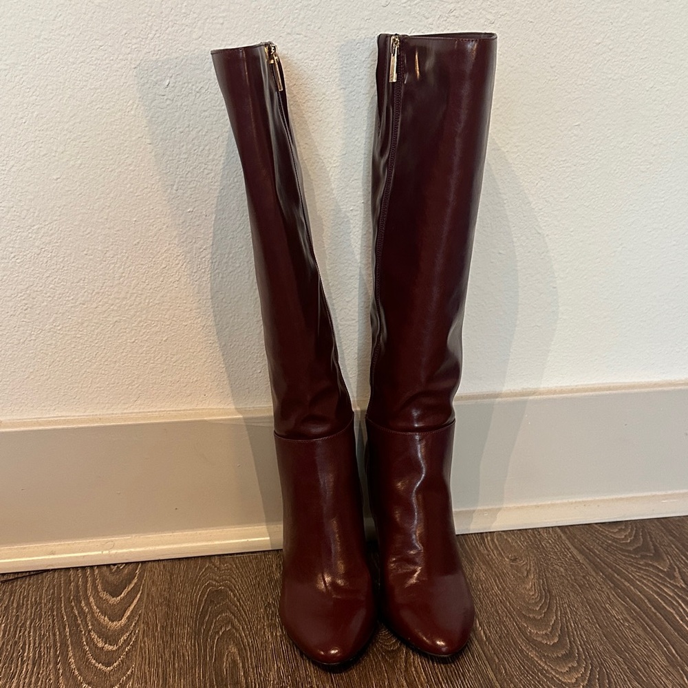 New Jessica Simpson Burgundy Heeled Boots